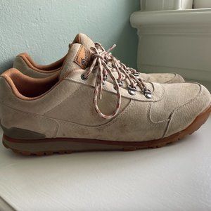 DANNER Shoes {9} Jag Low Oyster Gray Grey 37390